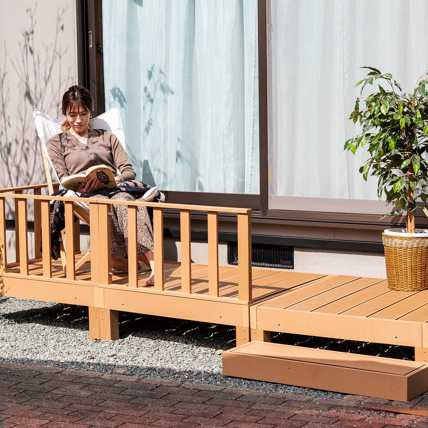 人工木ウッドデッキＡセット ウッドデッキ 縁台 ステップ台 フェンス（362） 人工木ウッドデッキAセット ウッドデッキ 縁台 ステップ台